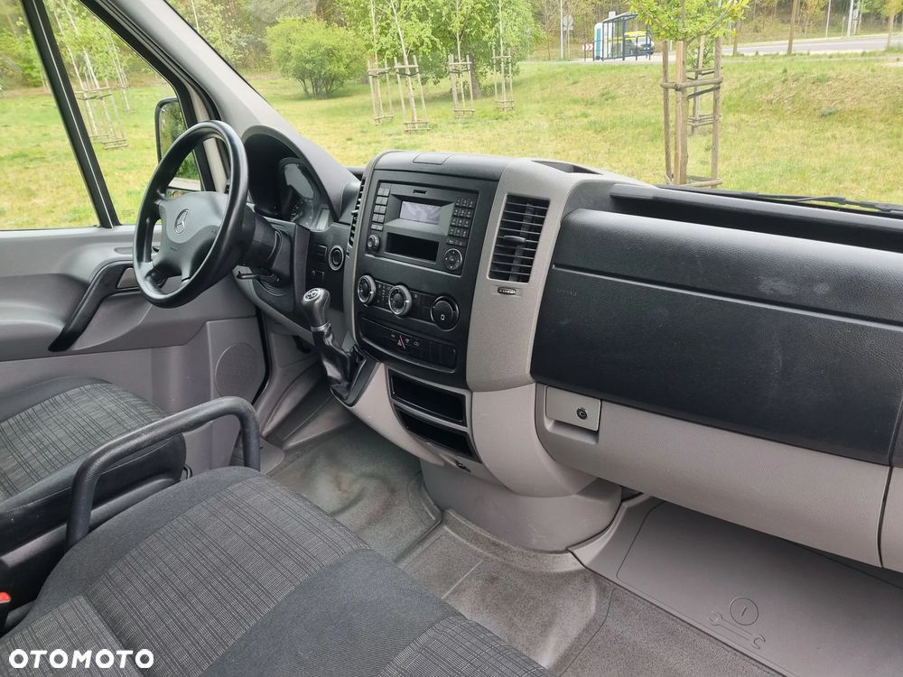 Mercedes-Benz Sprinter - 27