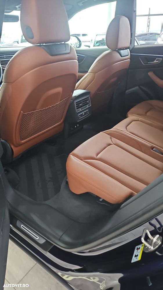 Audi Q8 55 TFSIe quattro tiptronic - 14