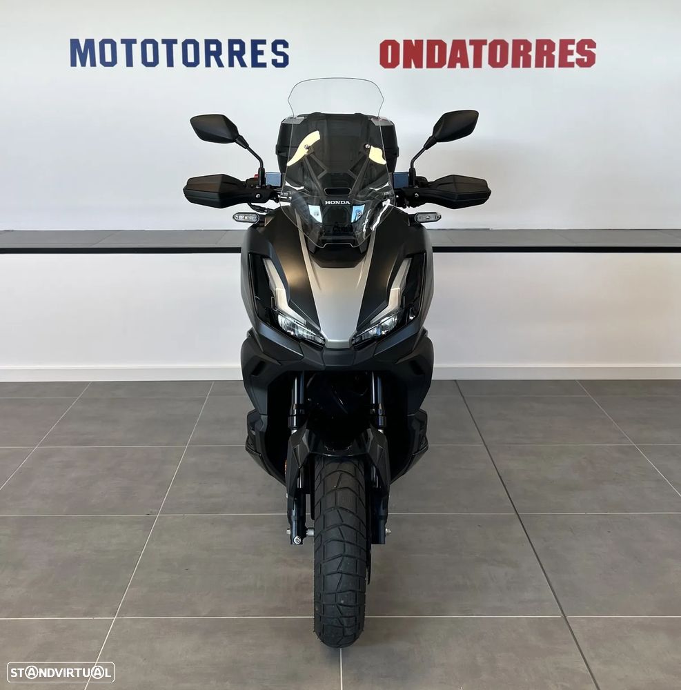 Honda ADV 350 SE - 2