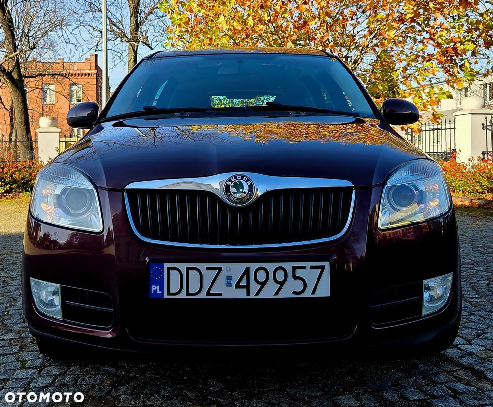 Skoda Roomster 1.6 16V Comfort - 11