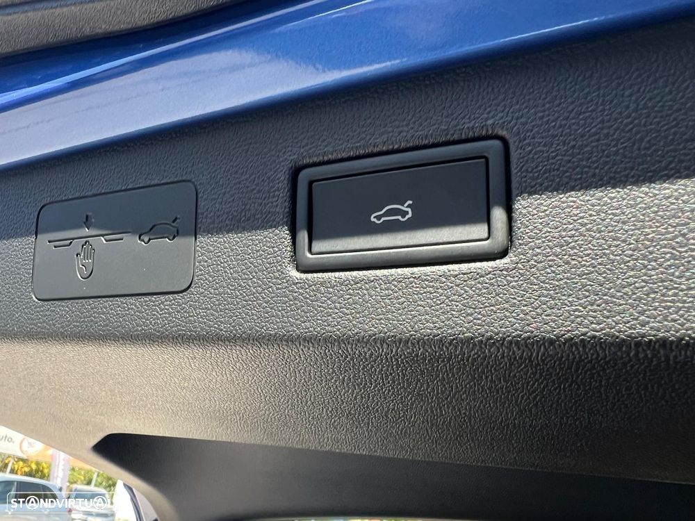 VW T-Roc 1.5 eTSI R-Line DSG - 11