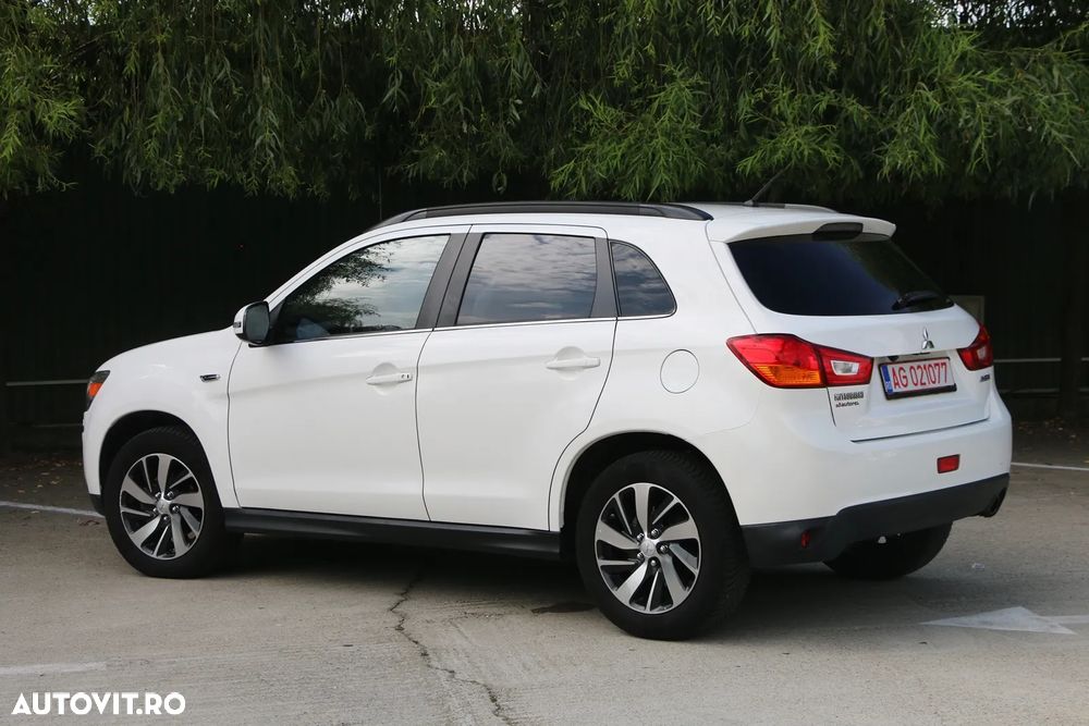 Mitsubishi ASX 1.8 DI-D 4WD Instyle - 12