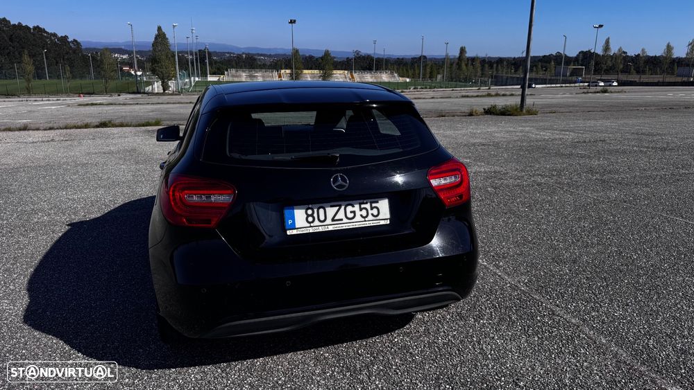 Mercedes-Benz A 180 CDI (BlueEFFICIENCY) Urban - 3