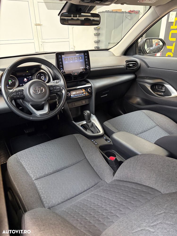 Toyota Yaris Cross 1.5 VVT-i Business Edition - 2