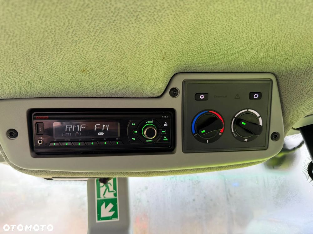 Claas Arion 420 - 26