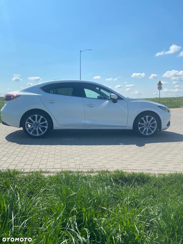 Mazda 3 - 10