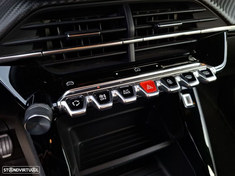 Peugeot 2008 1.2 PureTech Active - 19