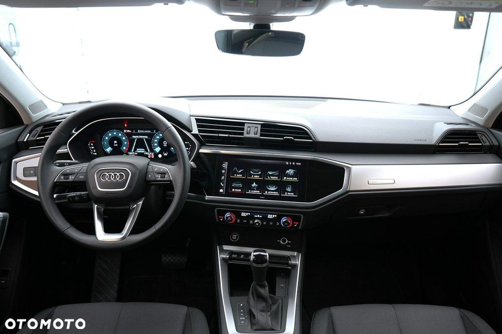 Audi Q3 Sportback - 27