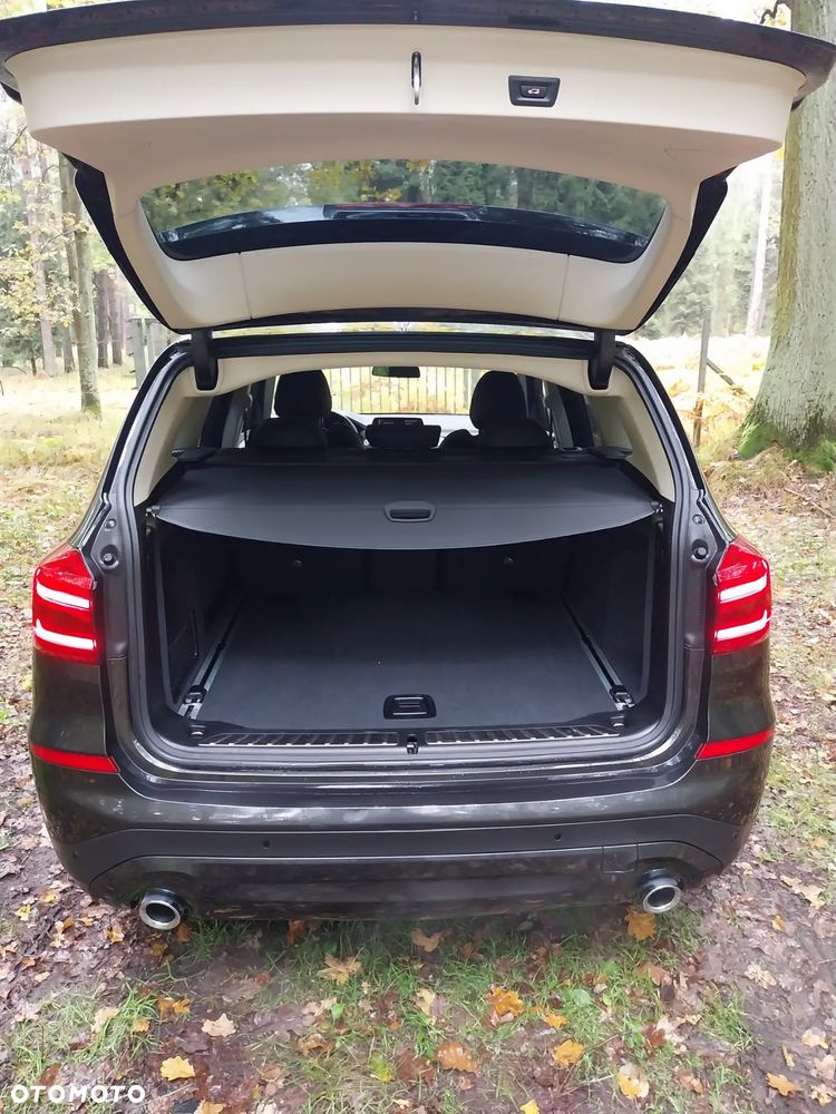 BMW X3 xDrive20d Business Edition - 7