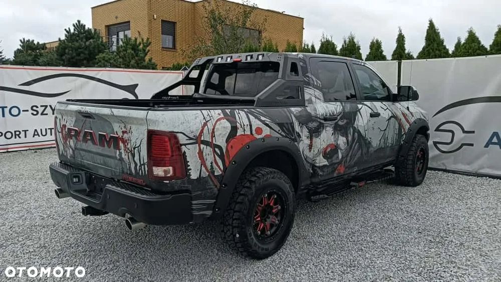 Dodge RAM 1500 5.7 4x4 - 18
