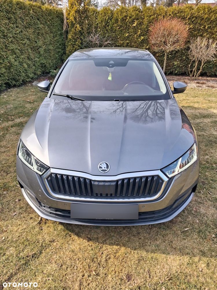 Skoda Octavia 2.0 TDI Ambition DSG - 2