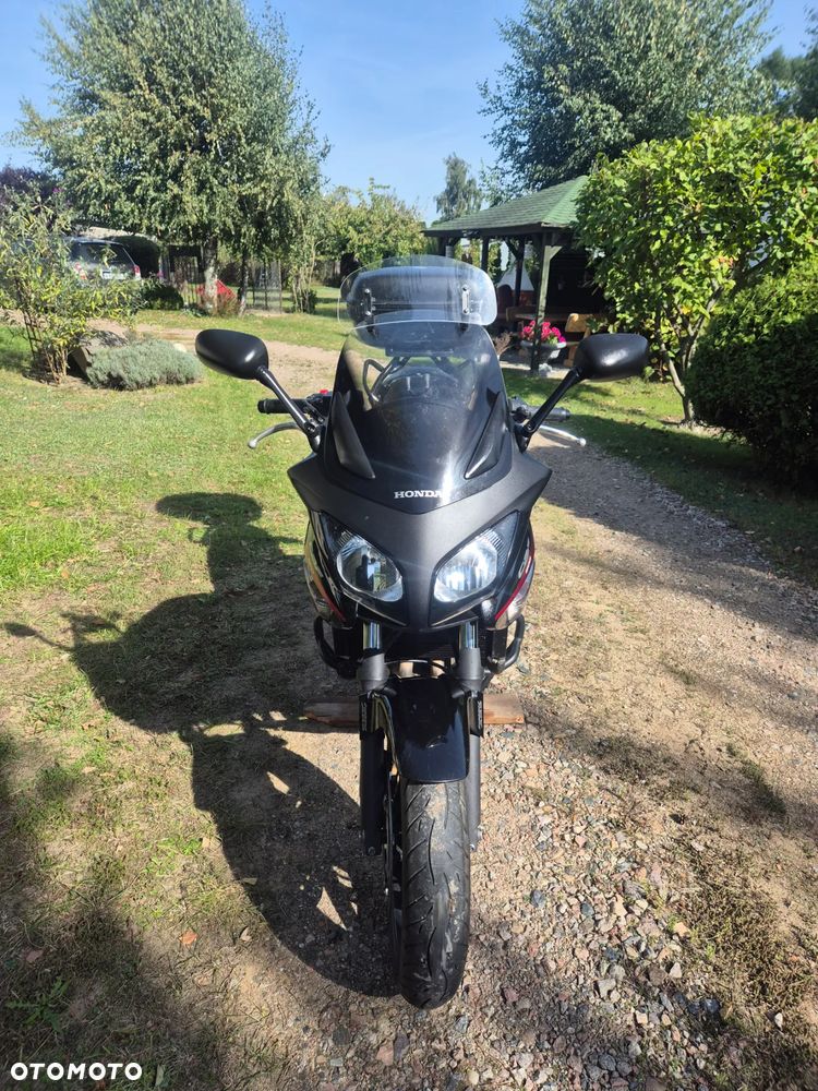 Honda CBF - 7