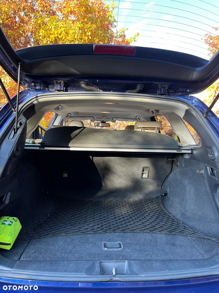 Subaru Outback 2.0D Exclusive Lineartronic - 14