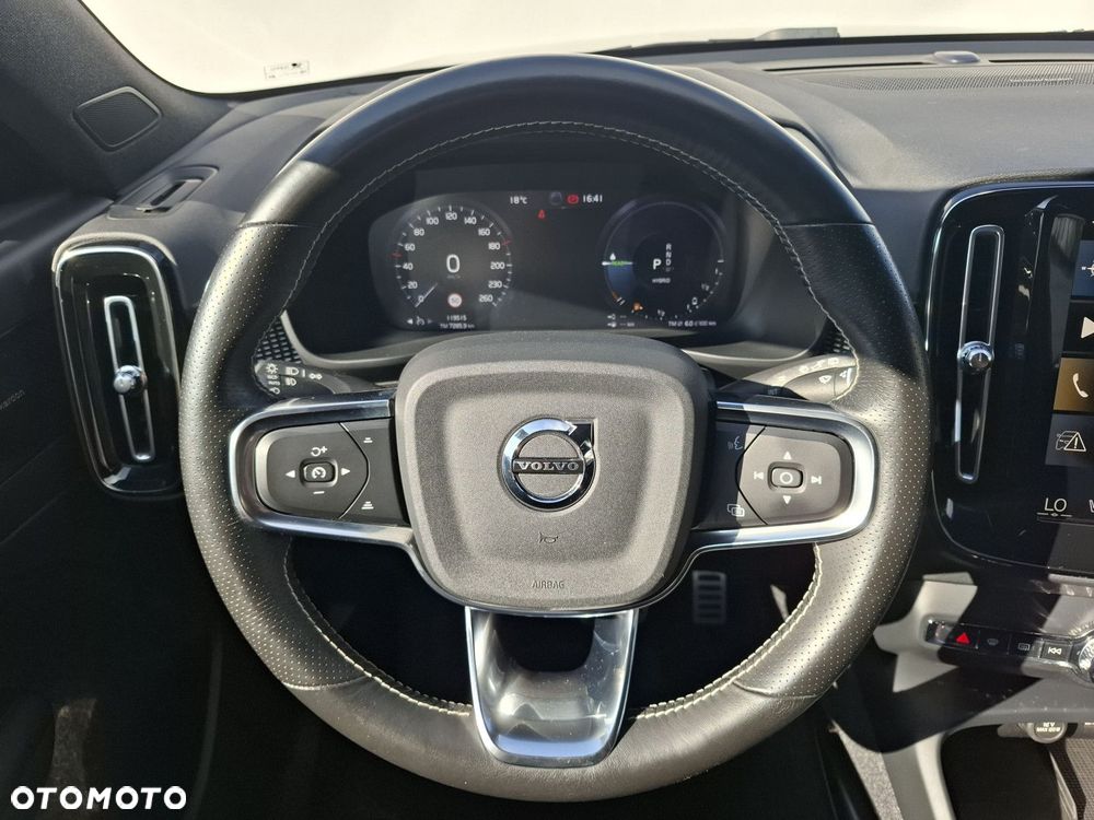 Volvo XC 40 - 17