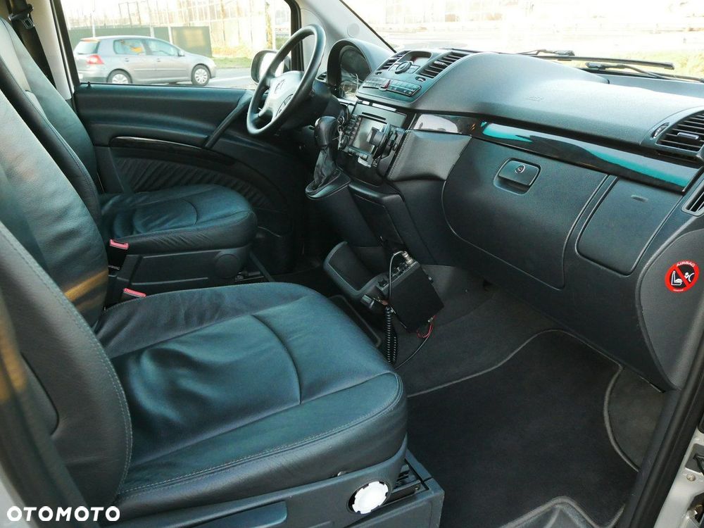 Mercedes-Benz Viano - 17