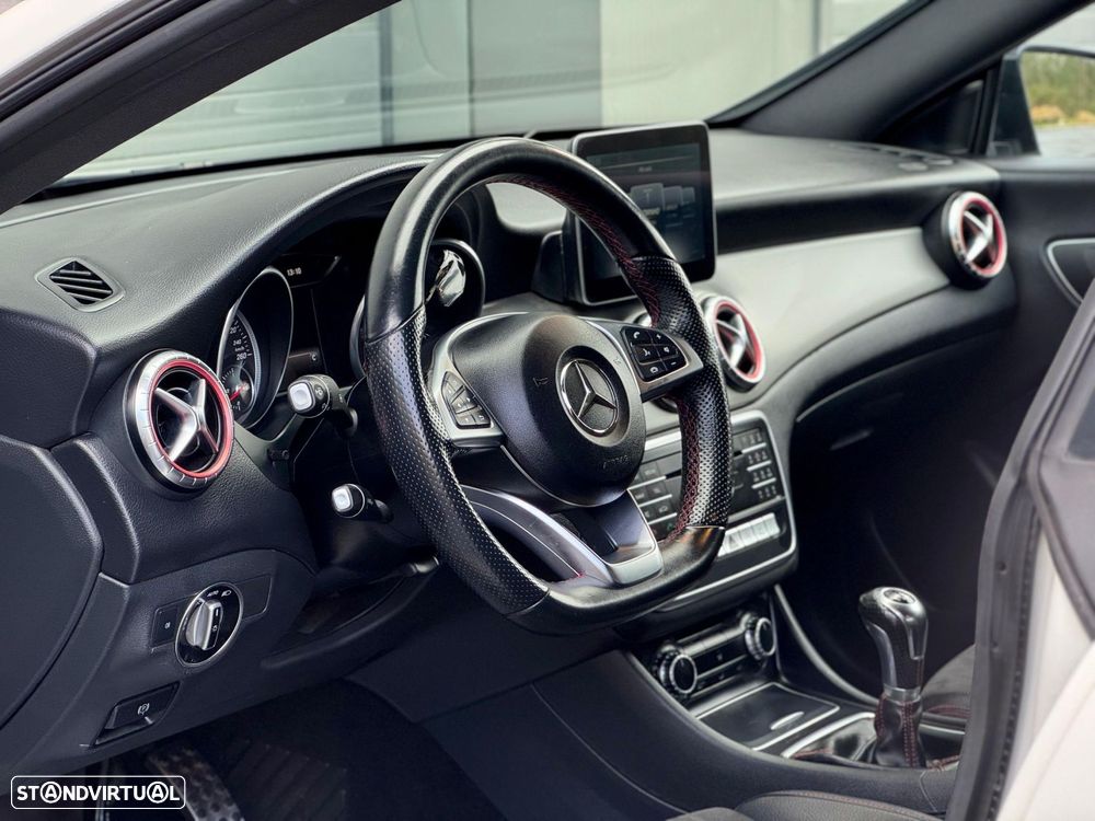 Mercedes-Benz CLA 180 d AMG Line - 13