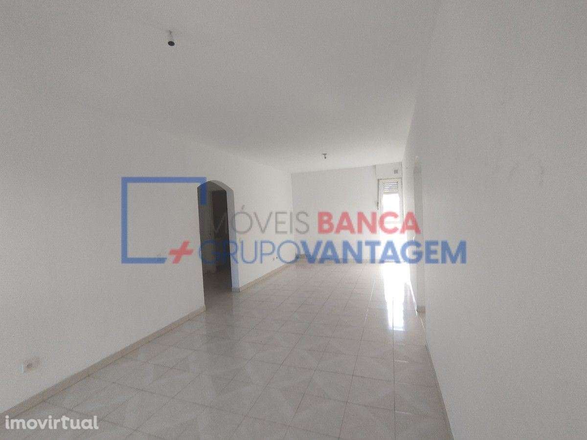 Apartamento T2 no Miratejo, Corroios, Seixal - Grande imagem: 2/23