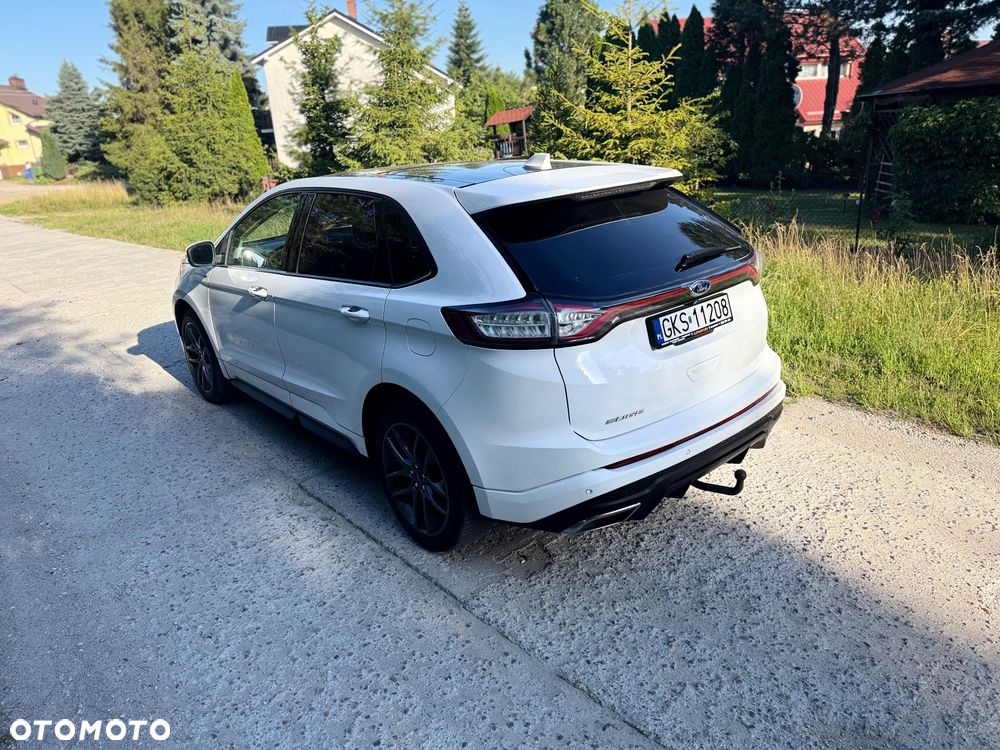 Ford Edge 2.0 TDCi Bi-Turbo 4x4 ST-LINE - 12