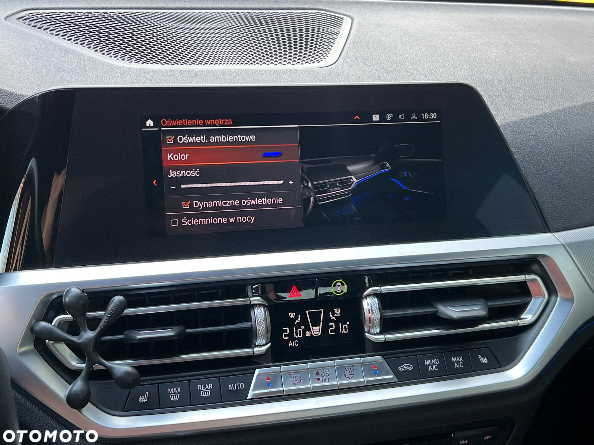 BMW Seria 3 330i Advantage - 31