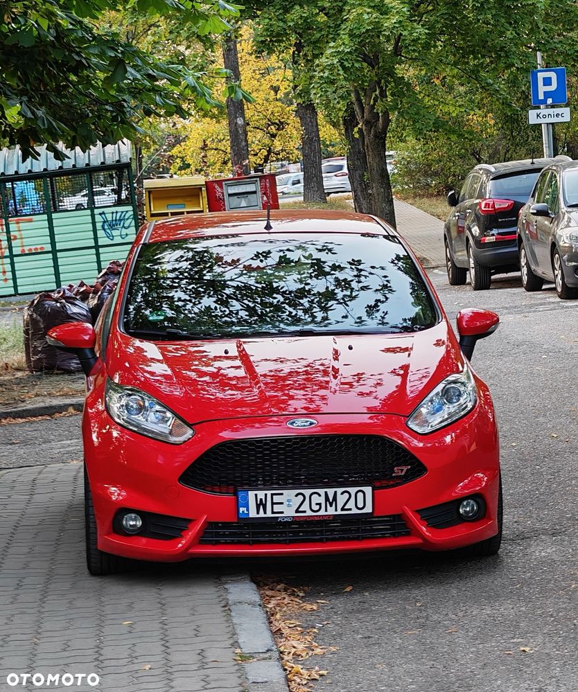 Ford Fiesta ST - 1