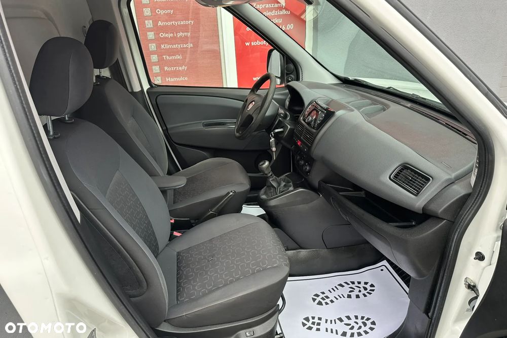 Fiat Doblo 1.4 T-Jet 16V Dynamic CNG - 32