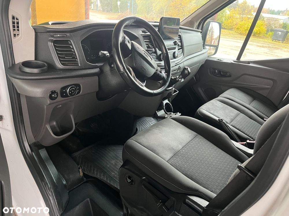 Ford Transit - 9