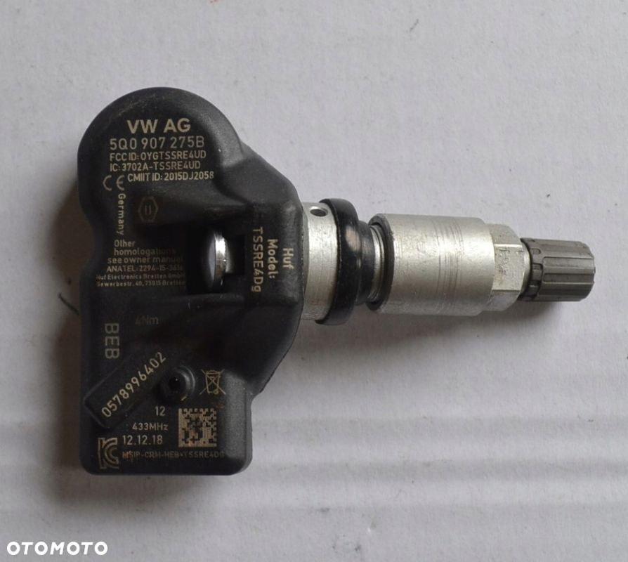 CZUJNIKI CIŚNIENIA TPMS AUDI VW 5Q0907275B x4szt C-339 - 2