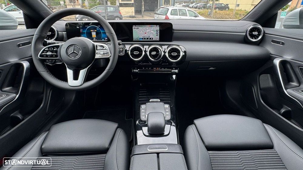 Mercedes-Benz CLA 200 - 21