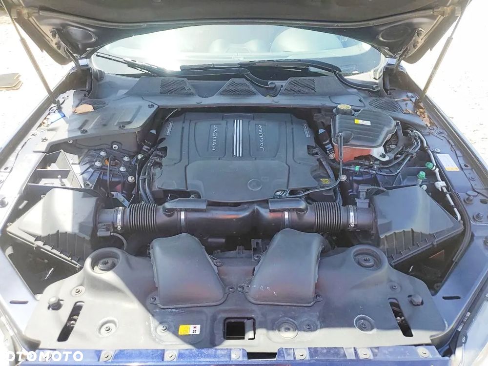 Jaguar XJ 3.0 V6 Kompressor AWD Langversion Portfolio - 11