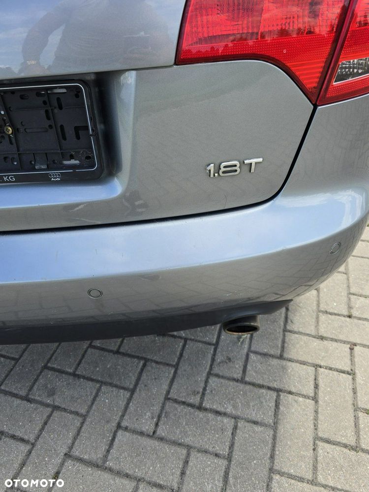 Audi A4 Avant - 11
