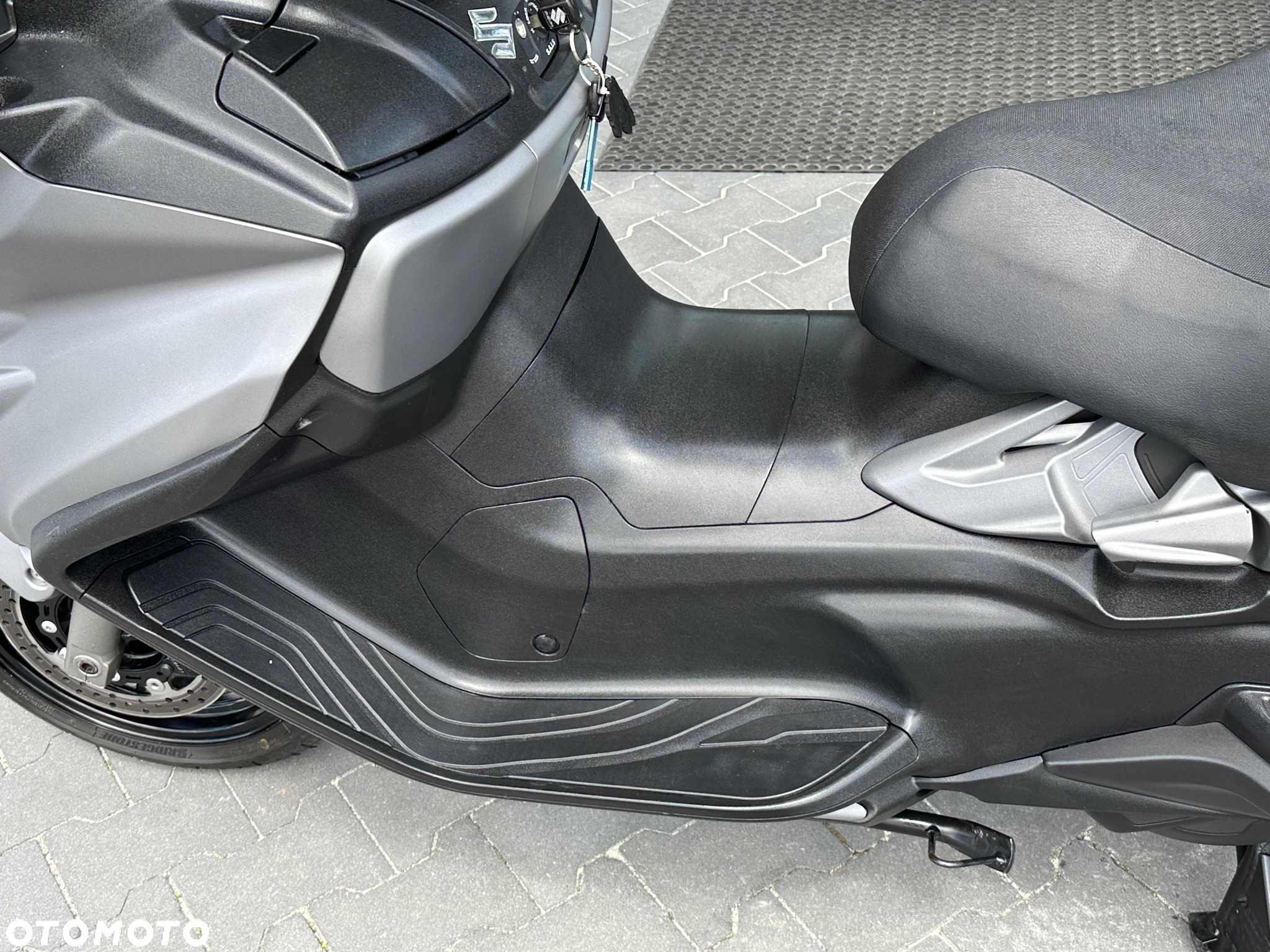 Suzuki Burgman - 36
