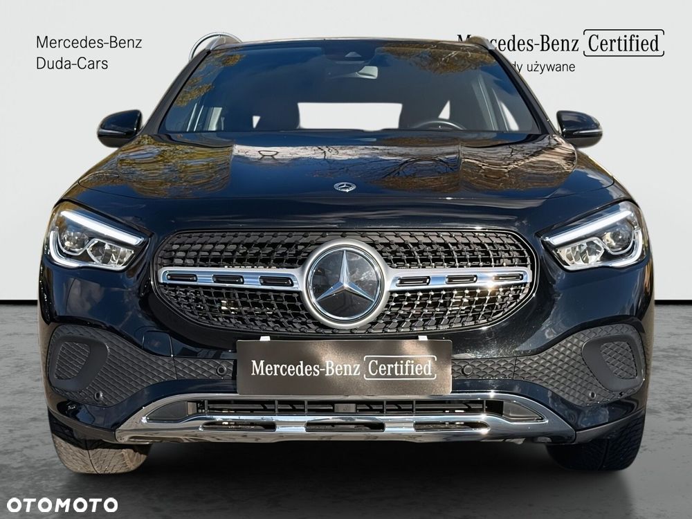 Mercedes-Benz GLA 220 d 4-Matic Progressive 8G-DCT - 3