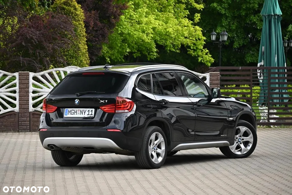 BMW X1 xDrive20d - 16