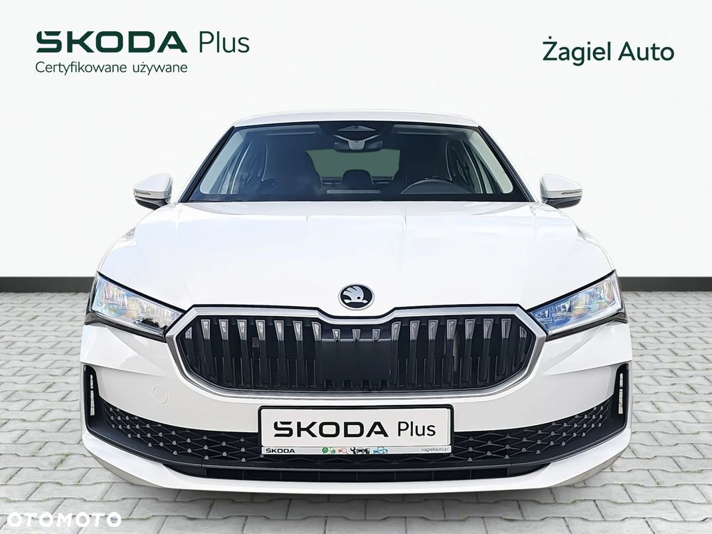 Skoda Superb 2.0 TDI SCR Essence DSG - 8