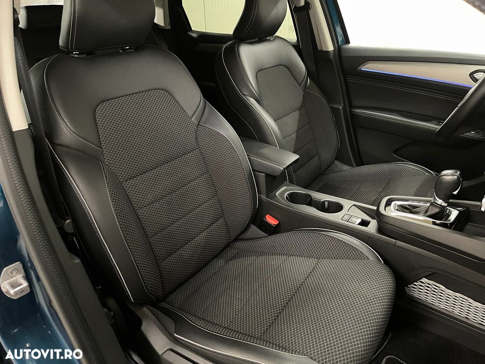 Renault Arkana E-TECH 145 Evolution - 10