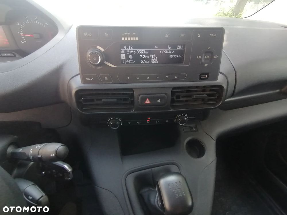 Peugeot Partner 1.5 BlueHDi 102KM! 70tyśkm! klima! 6-biegów! - 32