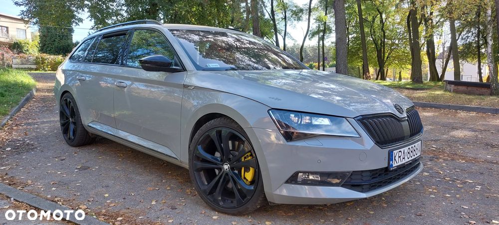 Skoda Superb 2.0 TSI 4x4 Sportline DSG - 32