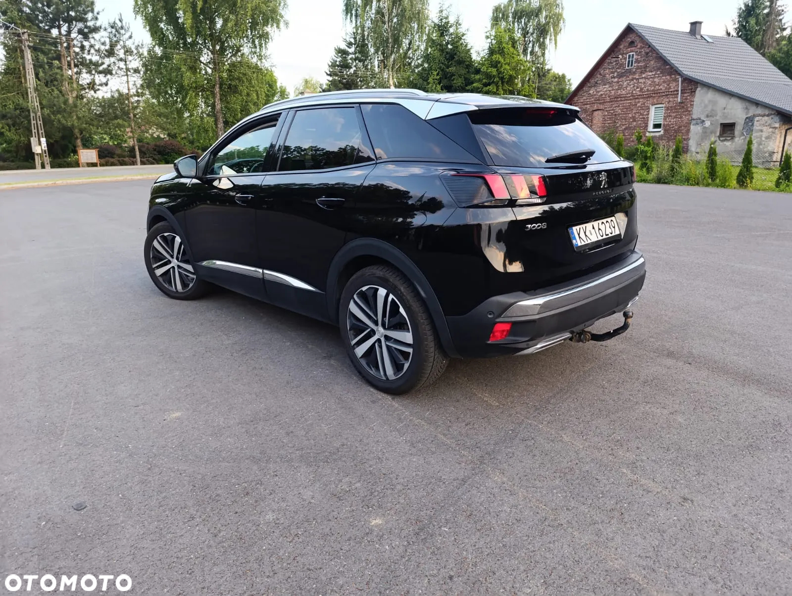 Peugeot 3008 1.5 BlueHDi Allure S&S EAT8 - 4