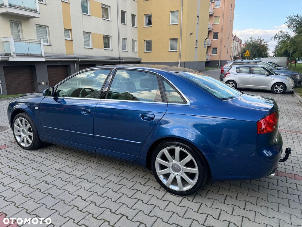 Audi A4 - 5