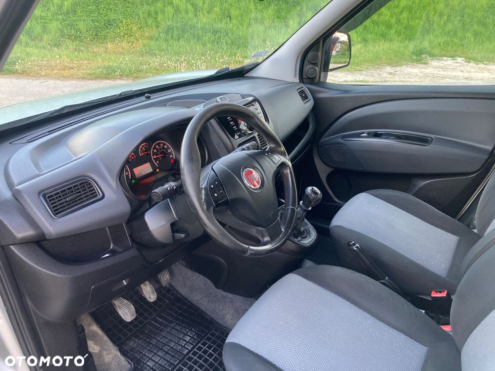 Fiat Doblo 2.0 Multijet 16V Emotion - 11