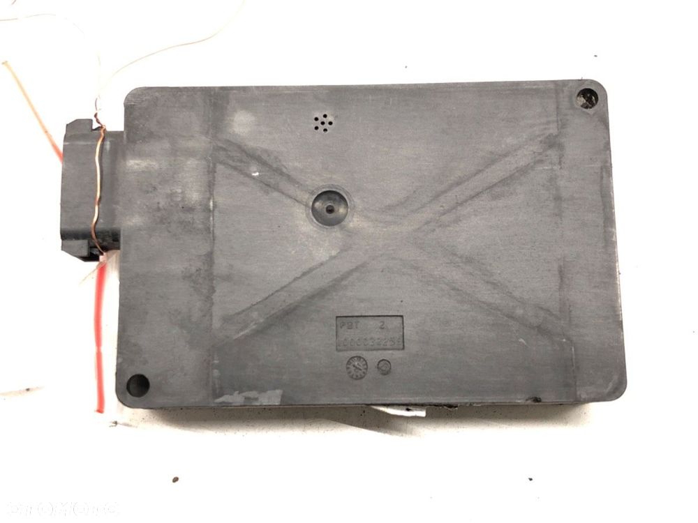 ASYSTENT PASA RUCHU  BMW 5 Touring (E61) 2004 - 2010 530 d 173 kW [235 KM] olej napędowy 2007 - - 1