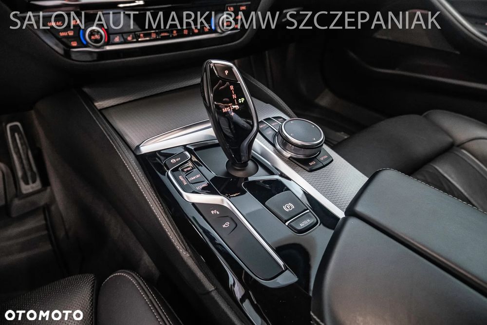 BMW Seria 5 540d xDrive M Sport sport - 14