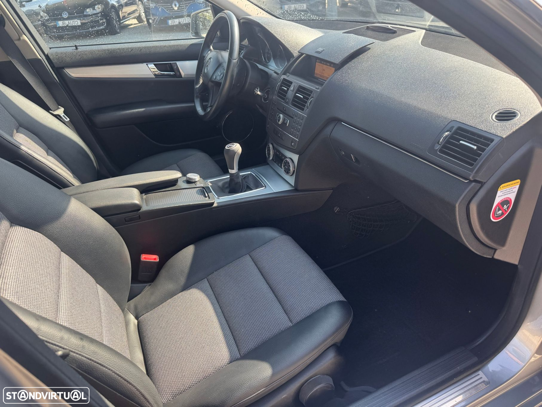 Mercedes-Benz C 220 CDi Avantgarde BlueEfficiency - 11