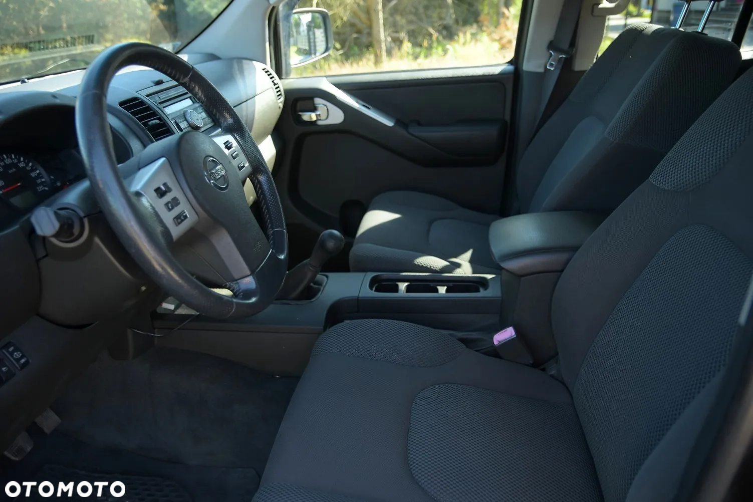 Nissan Navara 2.5 D LE Limited - 21