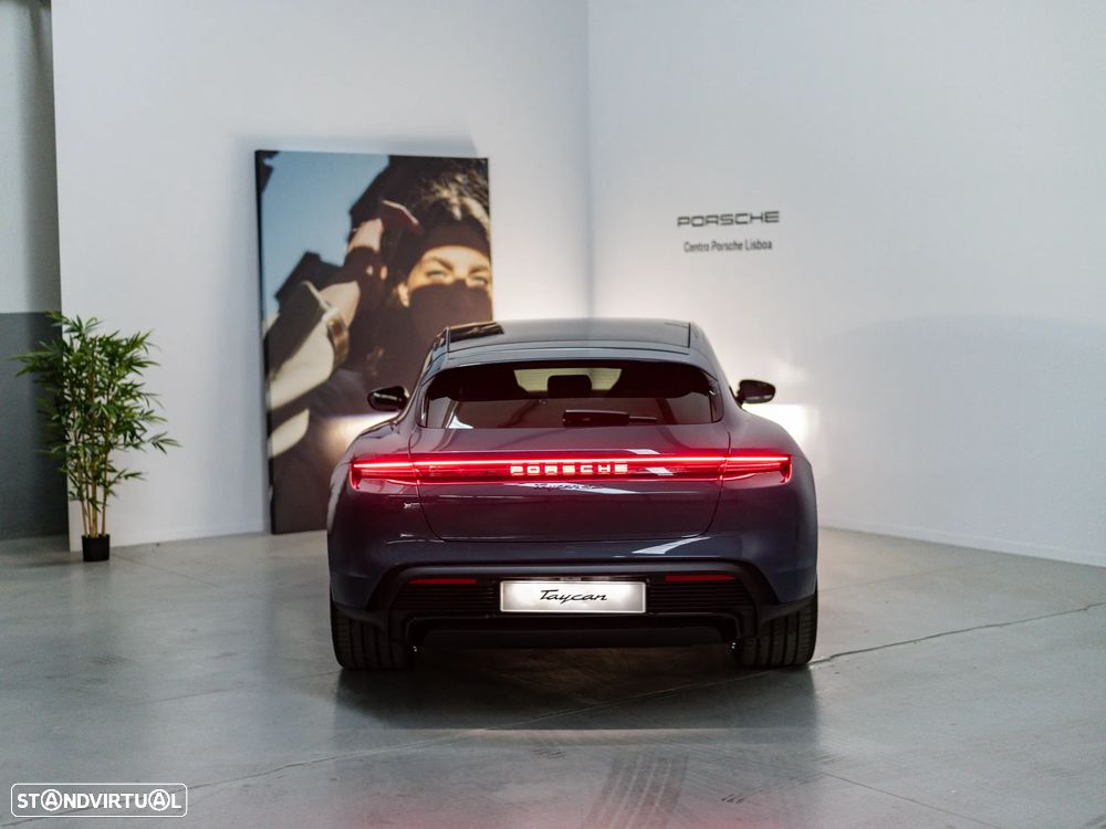 Porsche Taycan Sport Turismo 4S Black Edition - 8