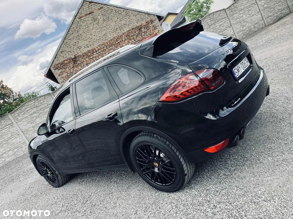 Porsche Cayenne S - 2