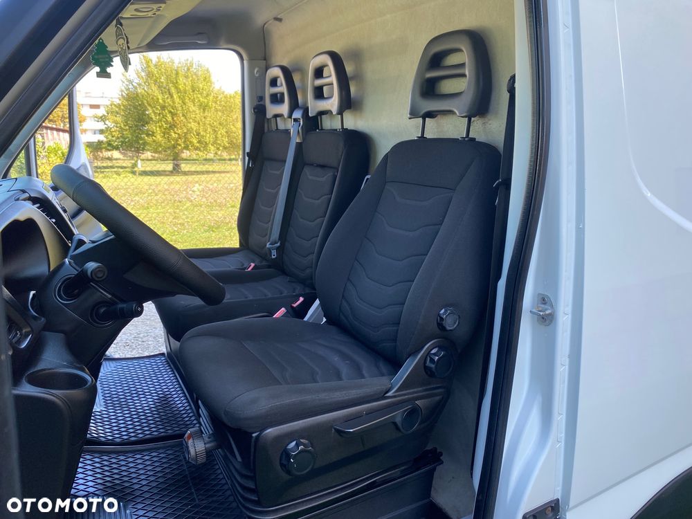 Iveco DAILY 3.0 MAX długi, salon Polska, bezwypadkowy - 24