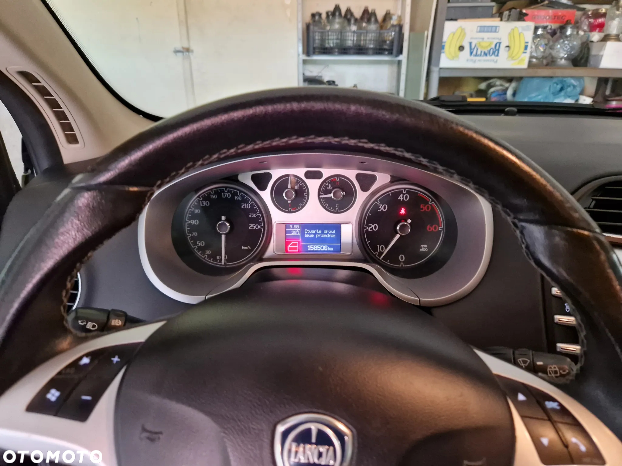 Lancia Delta 1.9 MJ TB Executive - 10