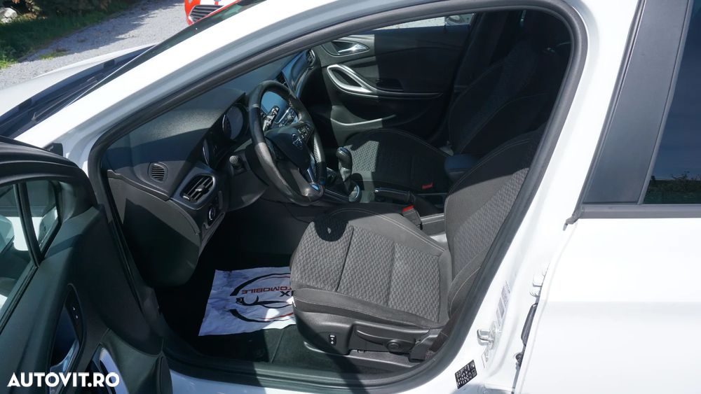 Opel Astra 1.6 D Start/Stop Selection - 7