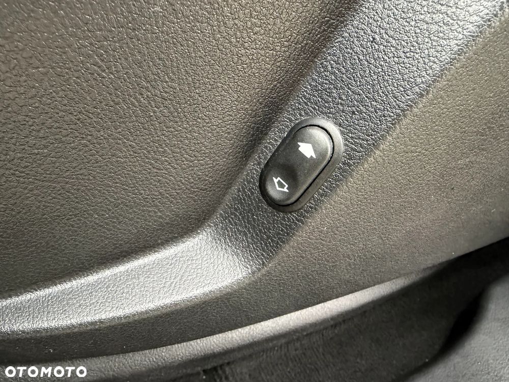 Ford Galaxy 2.0 TDCi DPF Titanium - 20